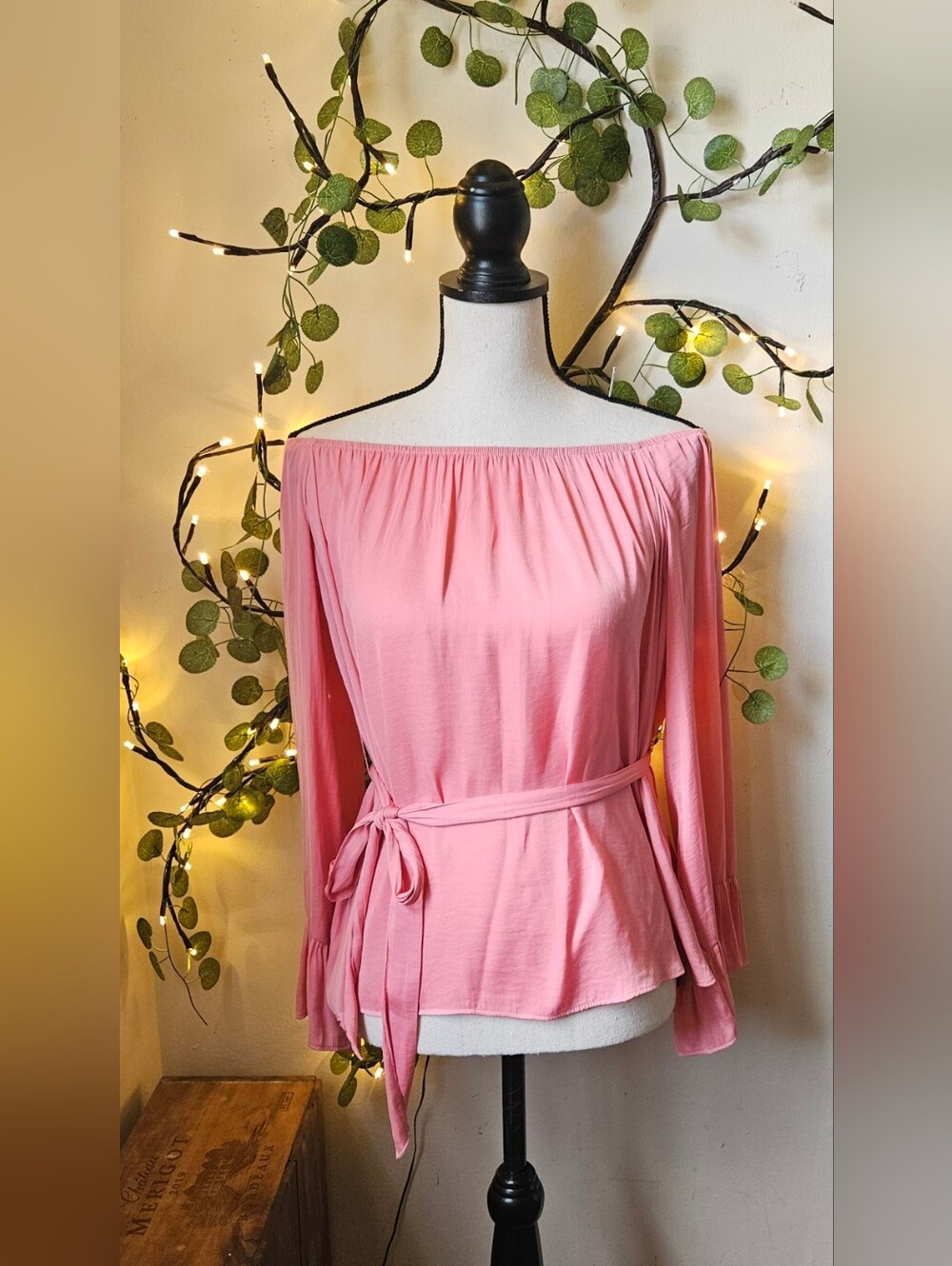 Forever 21 medium off-the-shoulder blouse shirt top salmon pink featuring long s